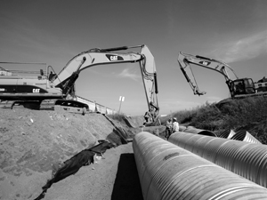 Excavator's moving piping